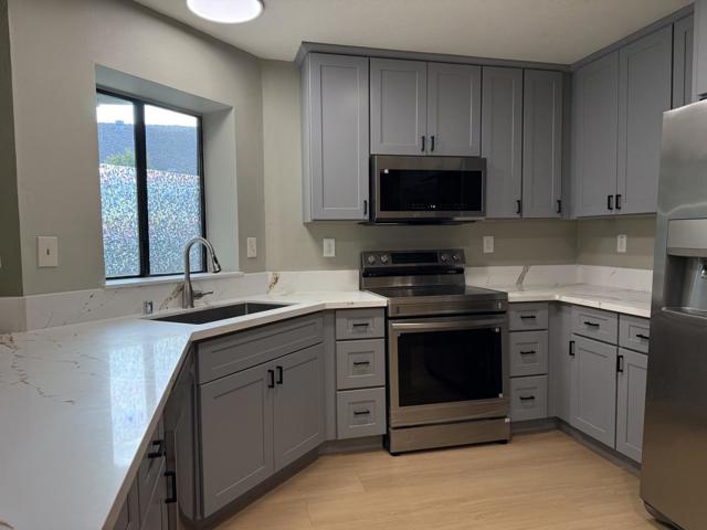 Image 14 of 38 For 1870 Azurite Way