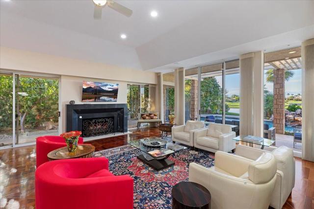 2 Deerfield Court, Rancho Mirage CA: https://media.crmls.org/mediaz/83489a38-85ba-4286-b40d-9df2d9b8893b.jpg