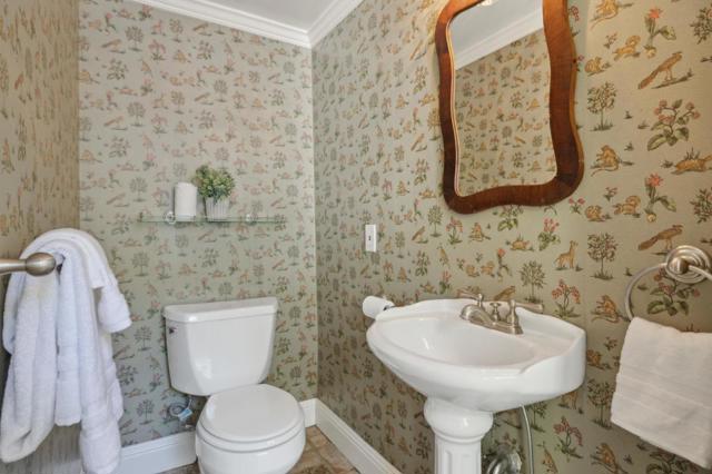 807 Crystal Springs Road, Hillsborough CA: https://media.crmls.org/mediaz/8349d6f9-f4dd-41b6-adf7-5729423a2c1f.jpg