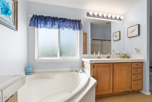 Detail Gallery Image 23 of 45 For 1215 Anchors Way #13,  Ventura,  CA 93001 - 3 Beds | 2 Baths