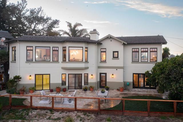 4840 Cliff Drive, Capitola CA: https://media.crmls.org/mediaz/834a1797-b437-4e26-a443-117cdcd9e5fc.jpg