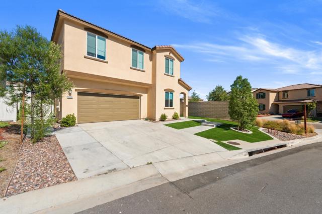 13305 Cultivate Ct, Valley Center CA: https://media.crmls.org/mediaz/834a6573-209e-4ba4-beb1-7d45675373d9.jpg