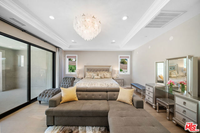 20517 W Deer Grass Court, Porter Ranch CA: https://media.crmls.org/mediaz/834b11c0-4547-4620-b8fa-12acd12f4c78.jpg