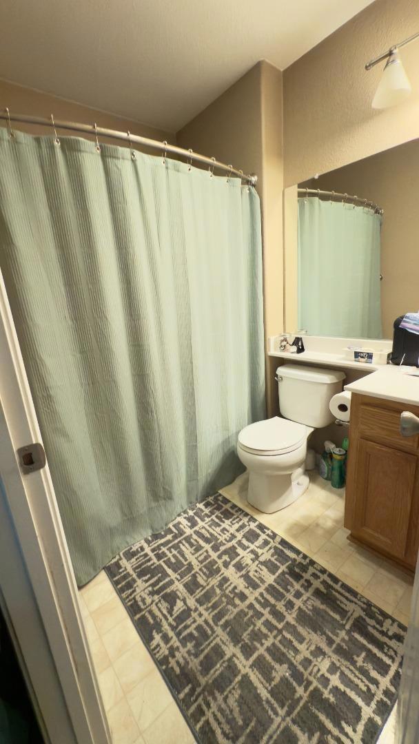 1031 Santa Rosa Court, Watsonville CA: https://media.crmls.org/mediaz/834b9be1-72a1-42a7-8c2f-f78547406c6e.jpg