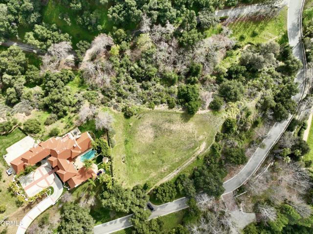 190 Sycamore Lane, Bradbury CA: https://media.crmls.org/mediaz/834bd0c2-0a9d-4f3b-9608-0cd5c6f9b4e6.jpg