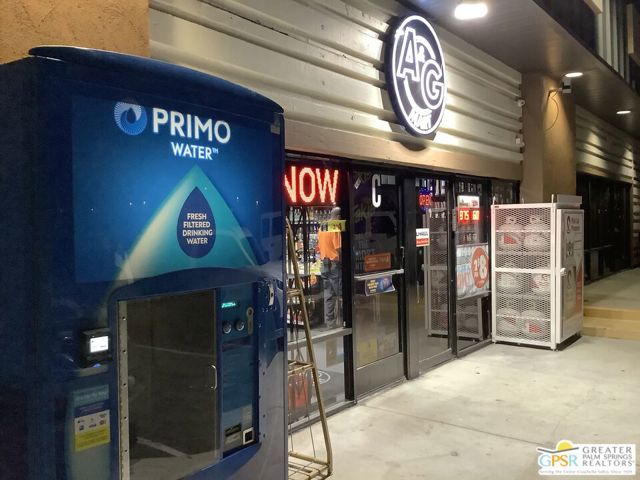 19345 Indian Canyon, Palm Springs CA: https://media.crmls.org/mediaz/834ce840-06bb-4774-9d09-04f137c6626f.jpg