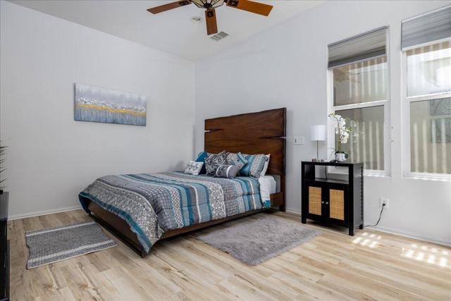Image 31 of 61 For 49645 Redford Way