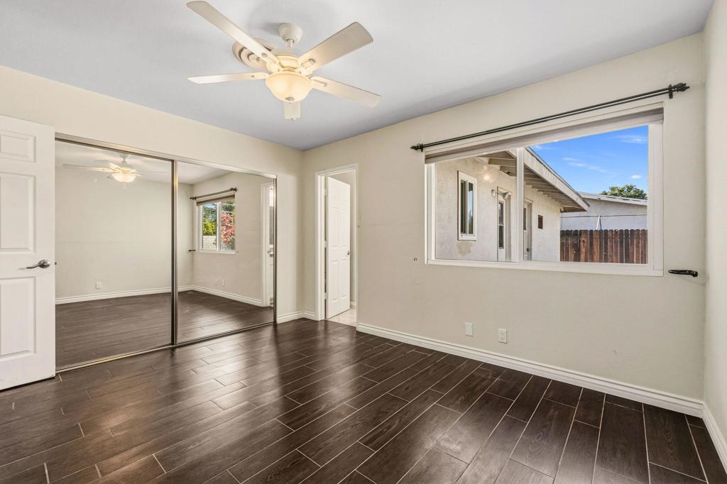 MLS #219137219DA image #3