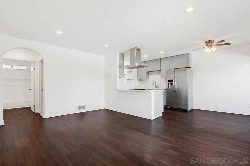 9598 Carroll Canyon - photo 6