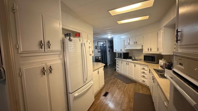 Image 11 of 22 For 367 Ravine Cir