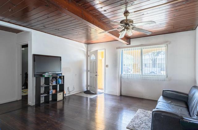 1208 Ramona Avenue, Salinas CA: https://media.crmls.org/mediaz/83535f4e-a780-460b-aa0d-986fd9ad6242.jpg