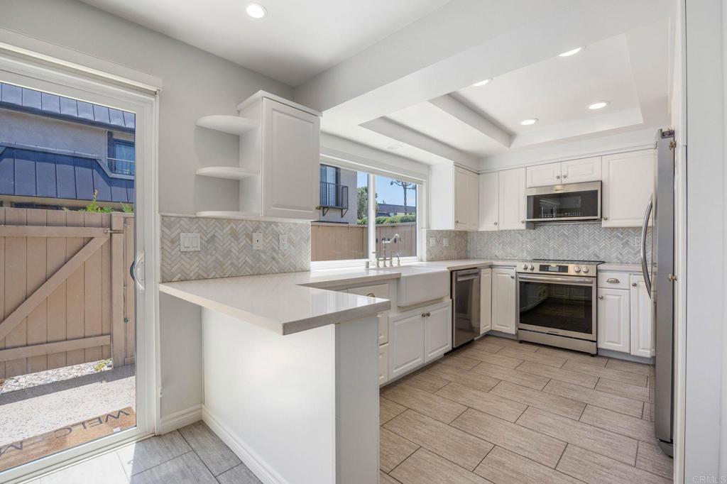806 Sierra Avenue - photo 5