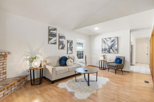 563 N 21st Street, San Jose CA: https://media.crmls.org/mediaz/8355aa26-7330-49a4-8d2d-5b687db33454.jpg