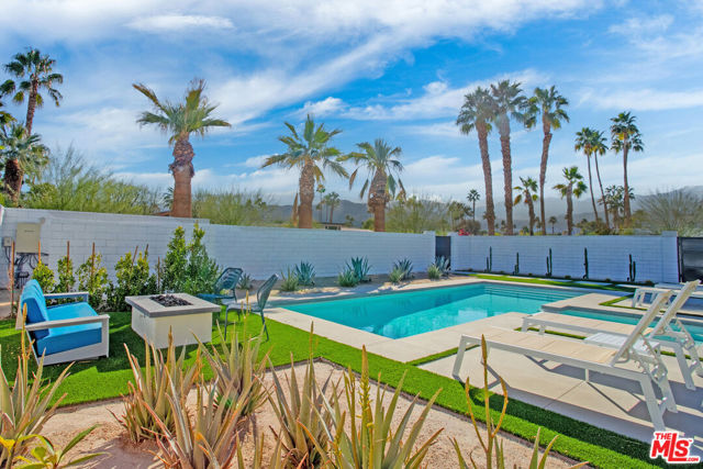 71108 Patricia Park Place, Rancho Mirage CA: https://media.crmls.org/mediaz/83566bf9-ba23-4d6b-89a3-cfcb8ee40b68.jpg