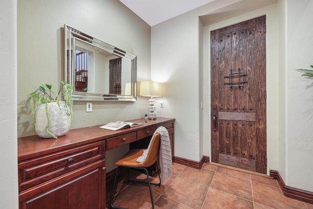 7424 La Mantanza, San Diego CA: https://media.crmls.org/mediaz/83569521-99cf-4fc0-85ef-513b64b07cf3.jpg