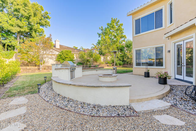 5314 Via Dolores, Newbury Park CA: https://media.crmls.org/mediaz/835851a8-98ea-479b-af2e-f7419a52b92b.jpg