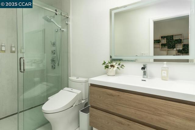 311 Valley High Dr, Pleasant Hill CA: https://media.crmls.org/mediaz/8358687d-f2aa-4798-b7d9-6fe23aaf90ac.jpg