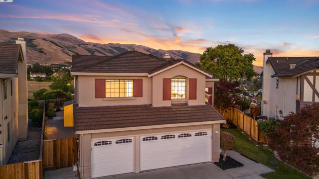 44030 Geddy Court, Fremont CA: https://media.crmls.org/mediaz/83589bb7-d9a6-45a6-bb58-0de54450307d.jpg