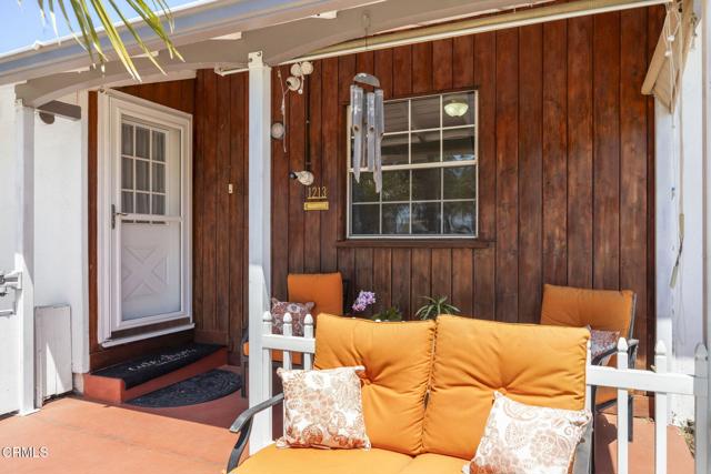 1213 Doris Avenue, Oxnard CA: https://media.crmls.org/mediaz/8359261f-c230-4d94-a1ec-205d249fc460.jpg