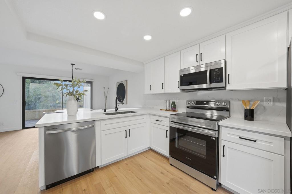 10450 Ridgewater Lane - photo 10