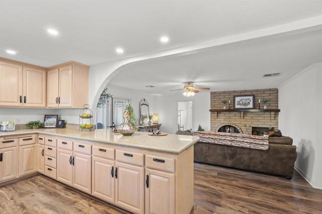 Detail Gallery Image 17 of 65 For 3870 Avenida San Miguel, Bonita,  CA 91902 - 3 Beds | 2/1 Baths