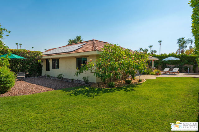 2795 Alondra Way, Palm Springs CA: https://media.crmls.org/mediaz/835ae204-ad9c-4a59-8c76-b09707028549.jpg