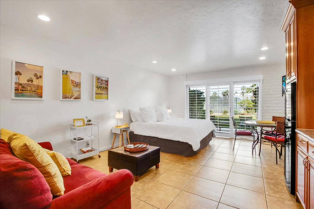 MLS #219121713DA image #1