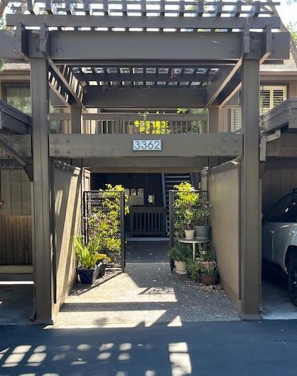 3362 La Mesa Drive, San Carlos CA: https://media.crmls.org/mediaz/835bc262-8ff1-4c9c-a953-d7eab911fee4.jpg