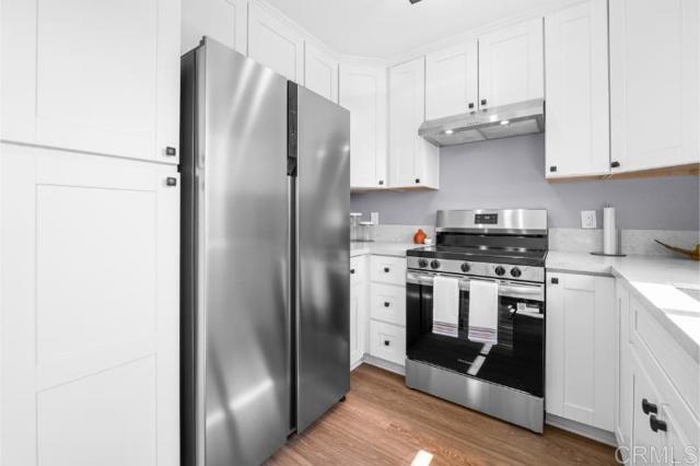 1157 Emerald Ave, El Cajon CA: https://media.crmls.org/mediaz/835bf030-74cc-40c6-b61a-e42f102cb7b2.jpg