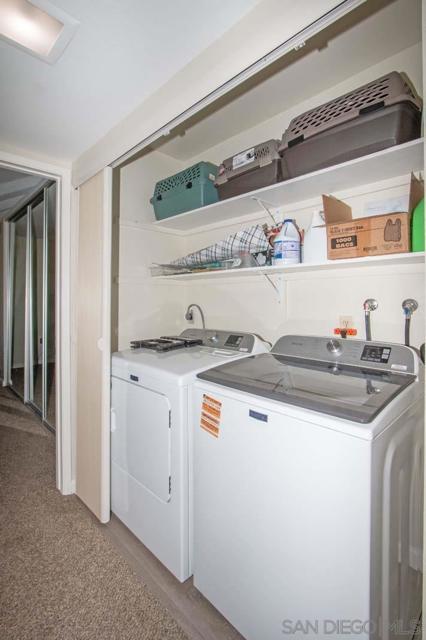 17453 Plaza Cerado, San Diego CA: https://media.crmls.org/mediaz/835c2ea3-4e38-40b3-a9fe-a09db74017a8.jpg