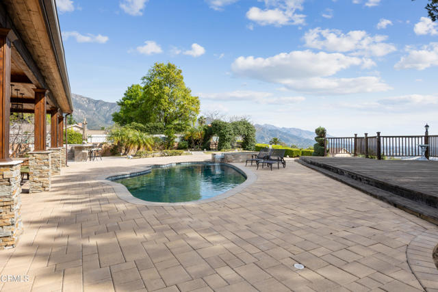 Detail Gallery Image 33 of 41 For 9350 Crystal View Dr, Los Angeles,  CA 91042 - 4 Beds | 3 Baths