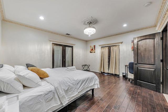 101 S 13th Street, San Jose CA: https://media.crmls.org/mediaz/835c967f-c2bb-4d5d-8717-076e773d0a7a.jpg