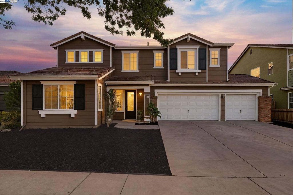 775 Sweetwood Ln
