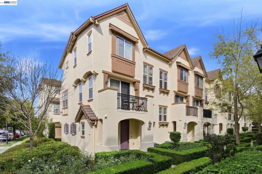 152 Heligan Lane #15