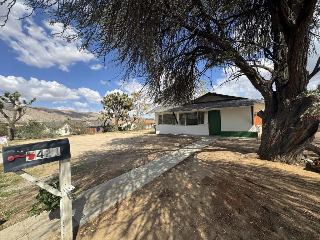 7421 Bannock Trail