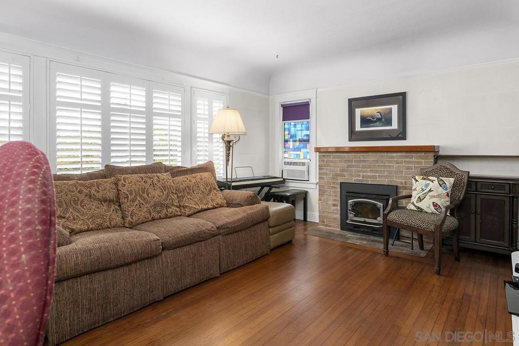 4854 Del Mar Avenue - photo 7