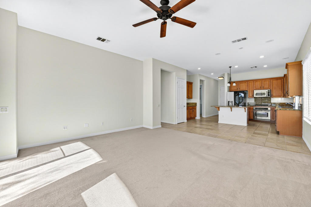 MLS #219139931DA image #8