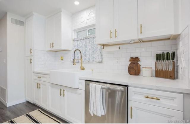 Detail Gallery Image 9 of 28 For 157 Horizon Ln., Oceanside,  CA 92056 - 2 Beds | 2 Baths