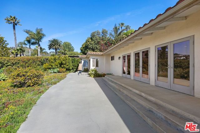Drew Fenton | 27104 Sea Vista Drive Malibu CA | MLS: 7269176