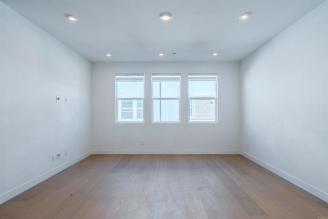 Detail Gallery Image 11 of 30 For 2633 Everly Dr, San Diego,  CA 92108 - 4 Beds | 3/1 Baths