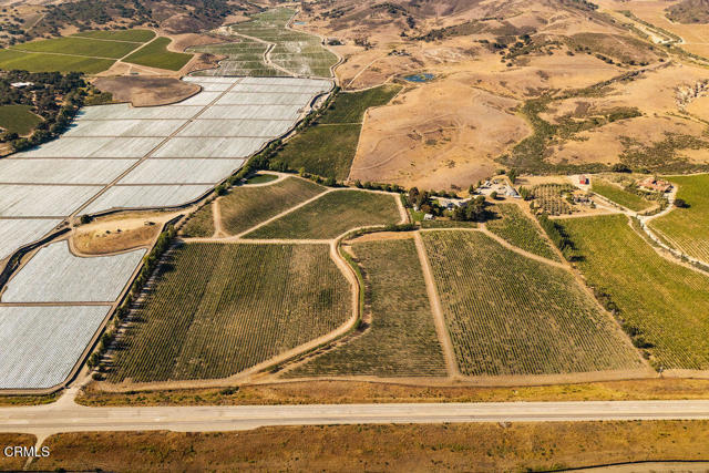 1700 Gypsy Canyon Road, Lompoc CA: https://media.crmls.org/mediaz/83619fec-5580-4a38-8615-d69ffbbb03e7.jpg