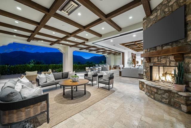 49925 Canyon View Drive, Palm Desert CA: https://media.crmls.org/mediaz/836211c0-e4a3-4304-98d7-4164f61121bb.jpg