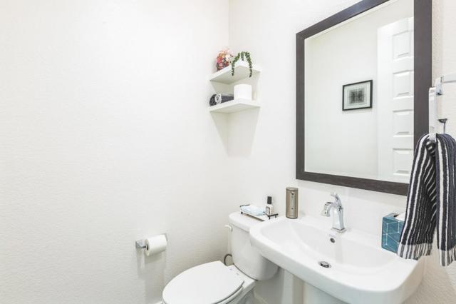 7110 Calistoga Lane, Dublin CA: https://media.crmls.org/mediaz/83624634-0be5-4074-8907-8f490d7cc463.jpg
