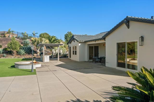 Detail Gallery Image 57 of 72 For 3193 Corte Carlazzo, Chula Vista,  CA 91914 - 4 Beds | 3/1 Baths