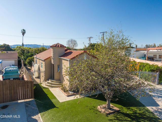 2764 Petit St , Camarillo