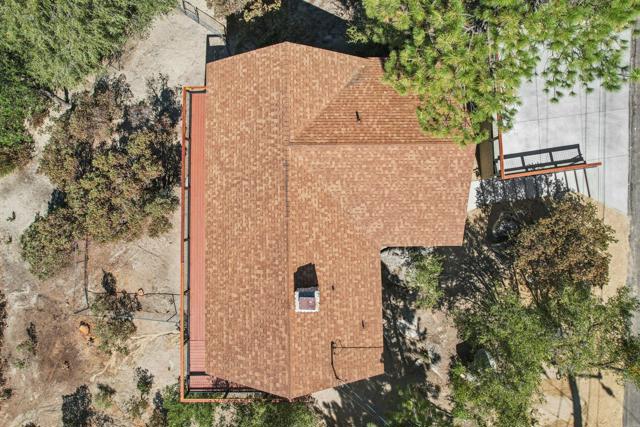 54091 Northridge, Idyllwild CA: https://media.crmls.org/mediaz/8363e927-5b5c-4361-b725-d28055dc8682.jpg