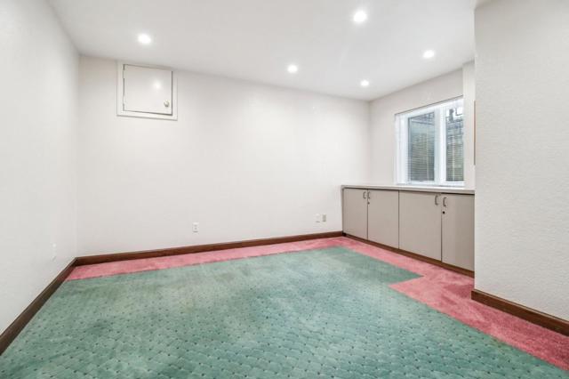 495 Lincoln Avenue, Sunnyvale CA: https://media.crmls.org/mediaz/8365ff37-4694-466c-98f9-cebaf4b1daa3.jpg