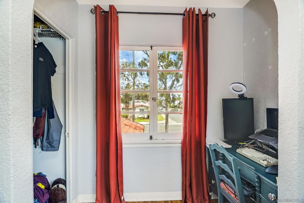 1240 Golden Gate Dr. - photo 18