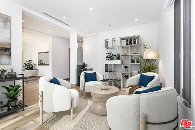 142 N Hamel Drive, Beverly Hills CA: https://media.crmls.org/mediaz/8368f326-2e70-4ffb-b33a-2f3b3f044c0d.jpg