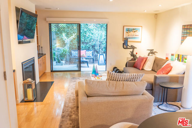 880 Hilldale Avenue, West Hollywood CA: https://media.crmls.org/mediaz/836b2487-4dd7-49f6-9f37-0a493c1330cc.jpg